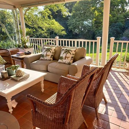 18 Pioneer Kloof Bed and Breakfast Buitenkant foto