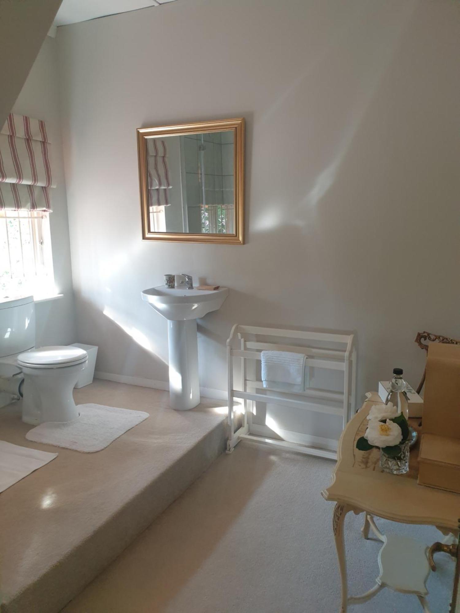 18 Pioneer Kloof Bed and Breakfast Buitenkant foto